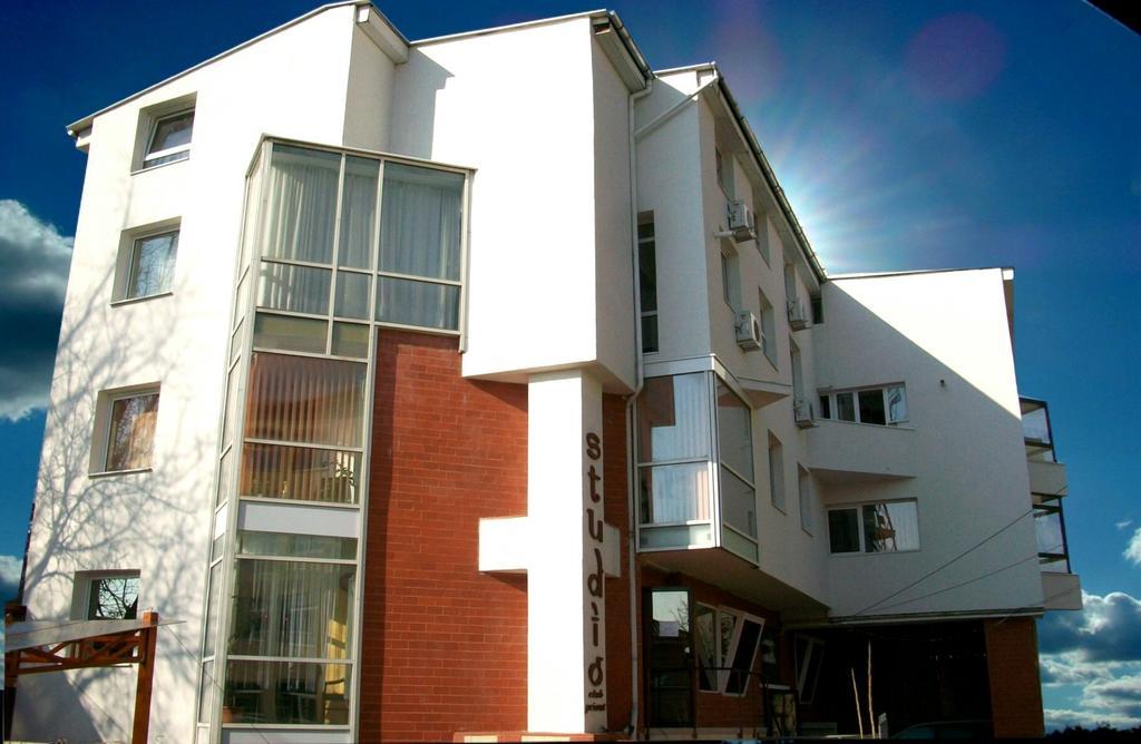 Pensiunea Studio Bacău Exterior foto