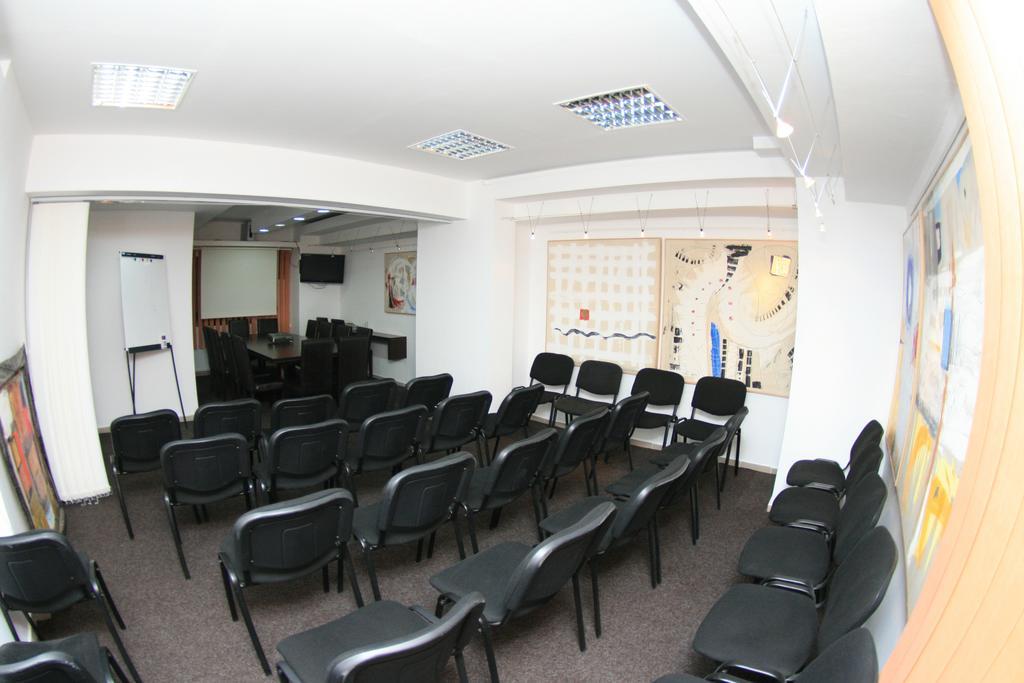 Pensiunea Studio Bacău Exterior foto